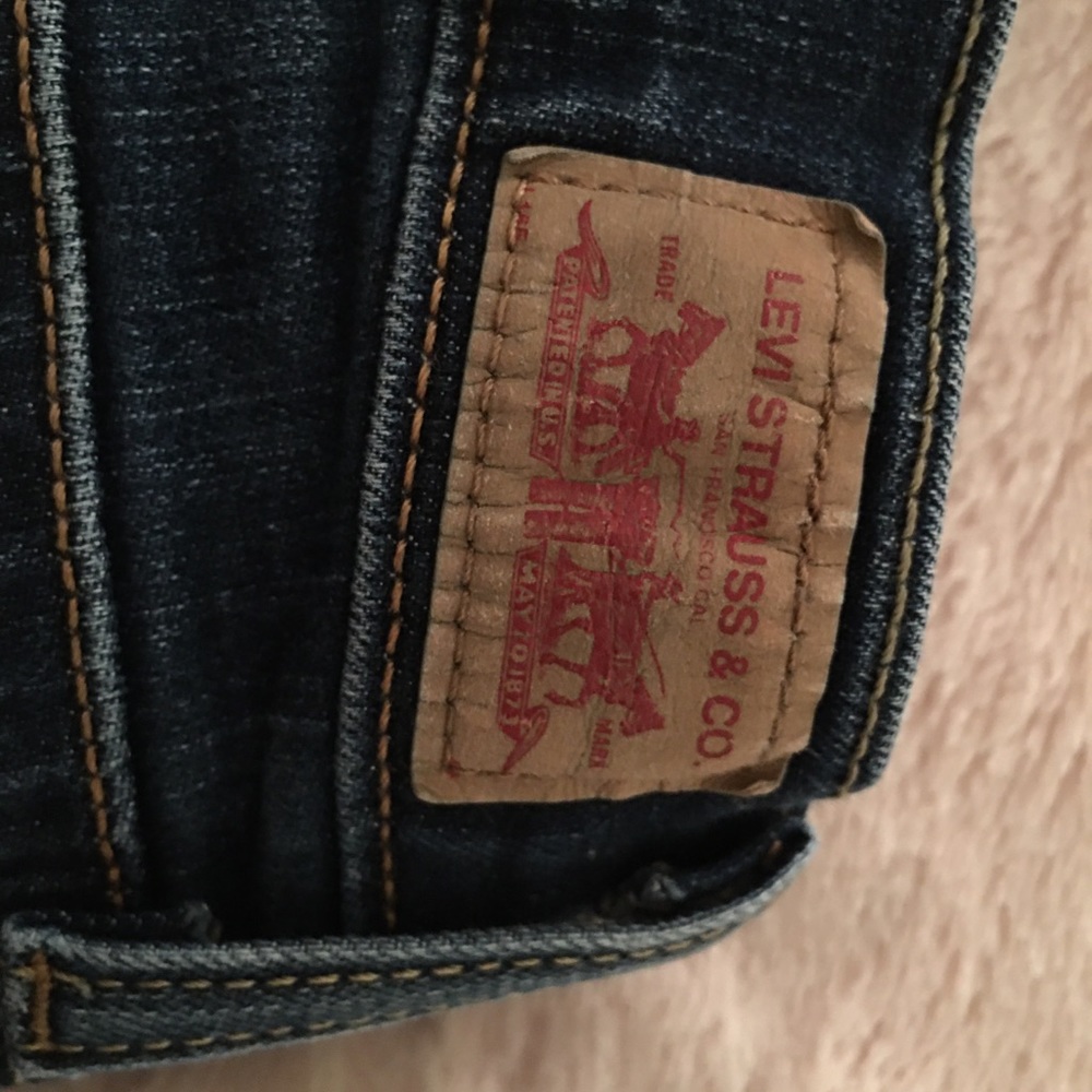 Levi’s curvy cut 528 jeans - Picture 6 of 8